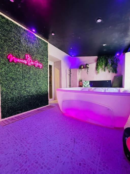 马赛13 Nuances De Grey Jacuzzi别墅 外观 照片